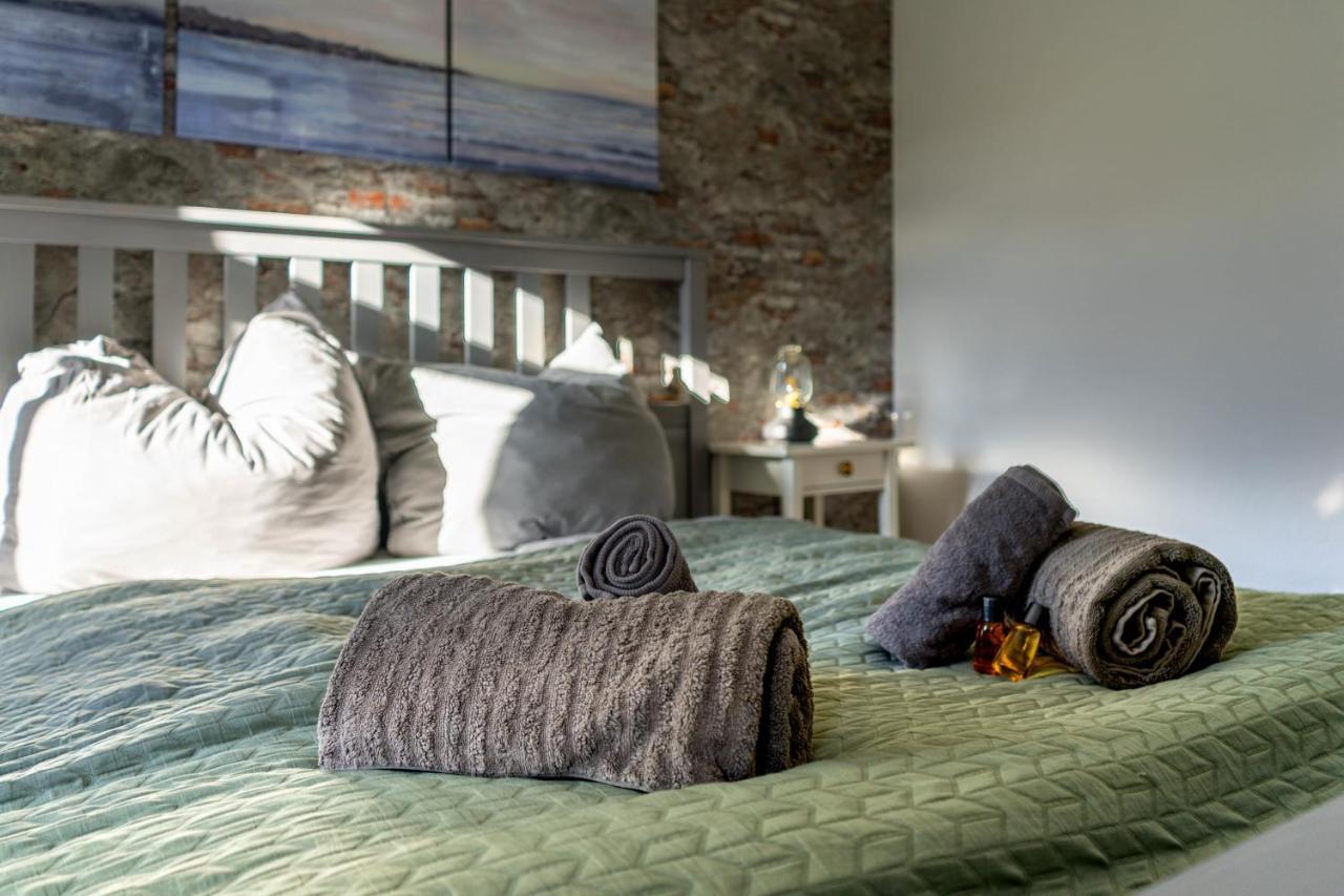 2R Apartment Perfect For Families! Kitchen - Parking - Netflix Dresden Buitenkant foto